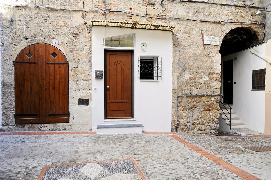 Medieval House Ventimiglia Eksteriør billede