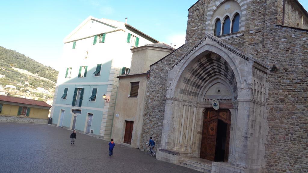 Medieval House Ventimiglia Eksteriør billede